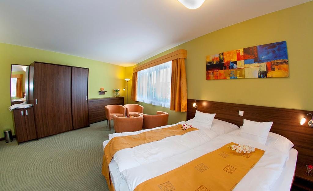 Hotel Active Prachatice Dış mekan fotoğraf